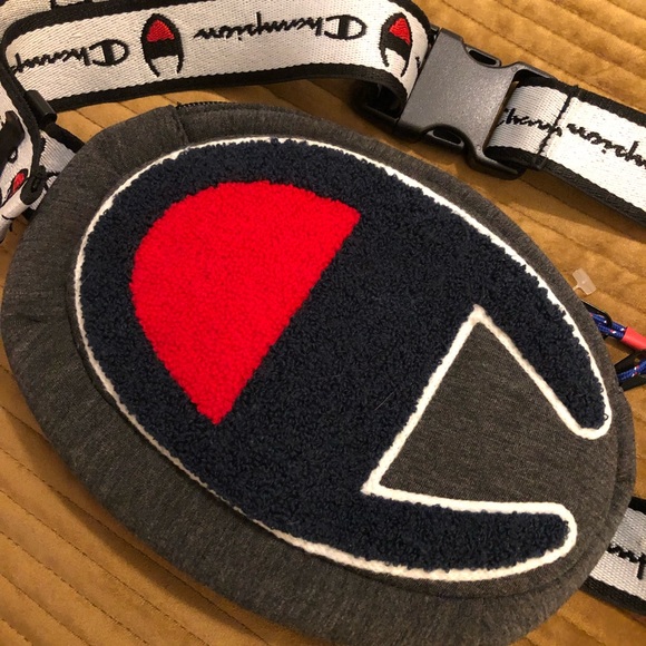 Champion Waist Crossbody Bag - Picture 2 of 6